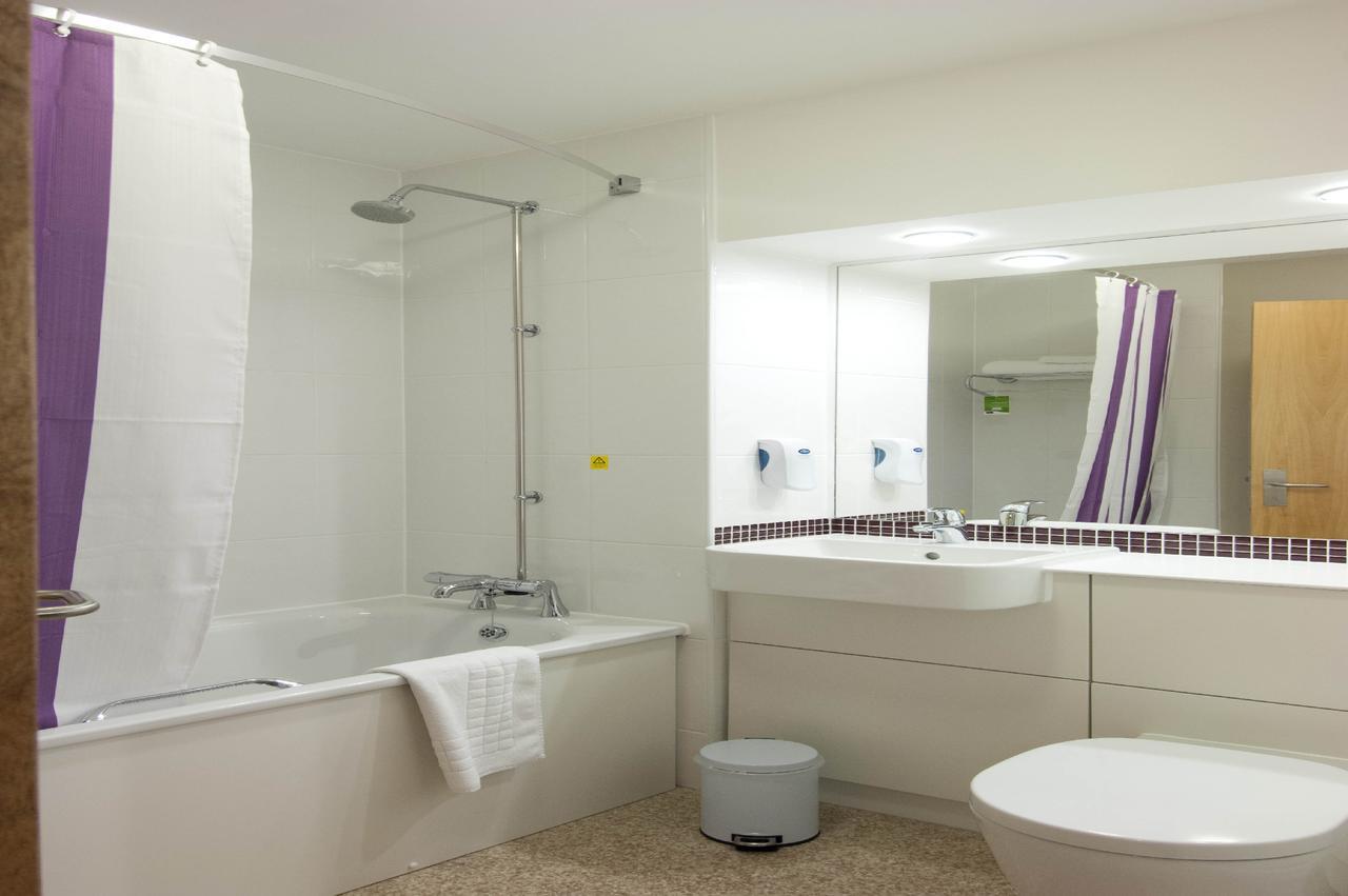 Premier Inn South Mimms/Potters Bar ภายนอก รูปภาพ